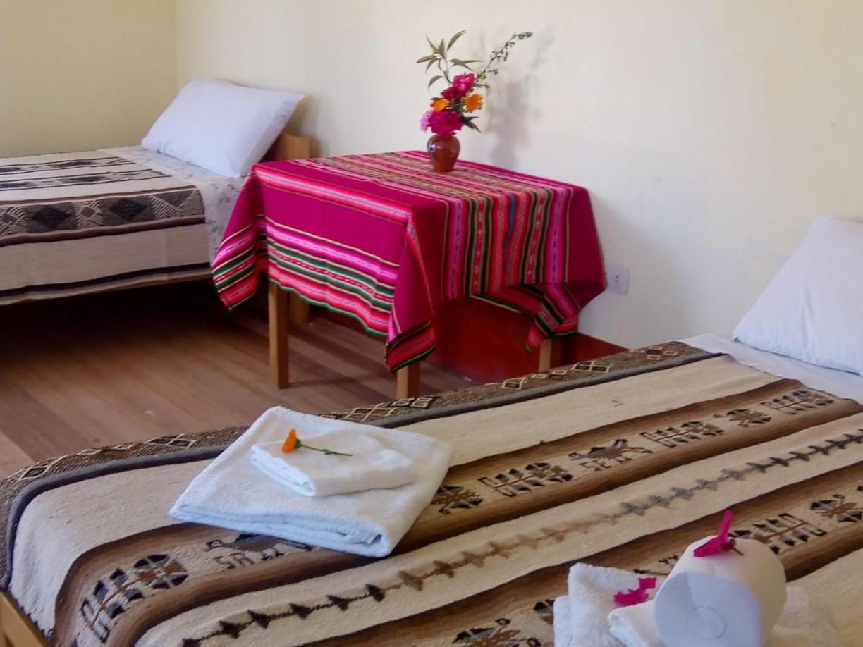 Hospedaje Y Restaurante Saywa Llachon エクステリア 写真